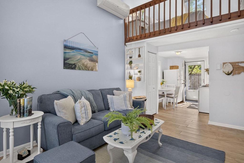316 Sea Street I