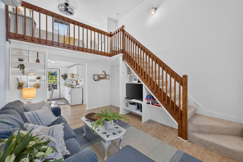 316 Sea Street I