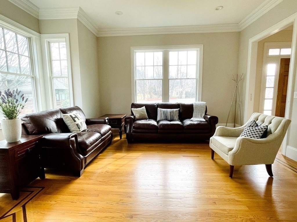 6 Chadbourne Rd