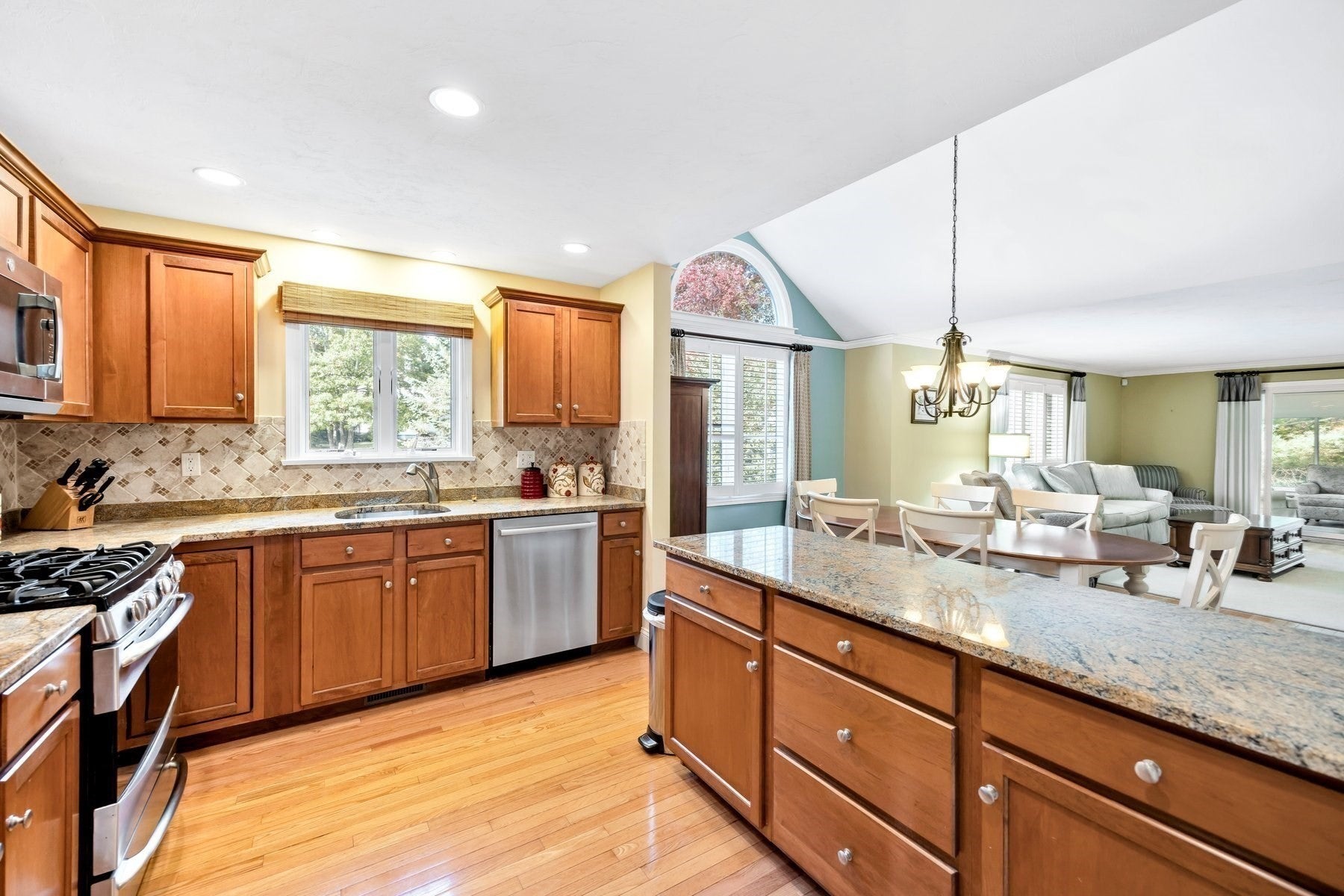 10 Chippers Ln #10, Mashpee, MA Photo #6