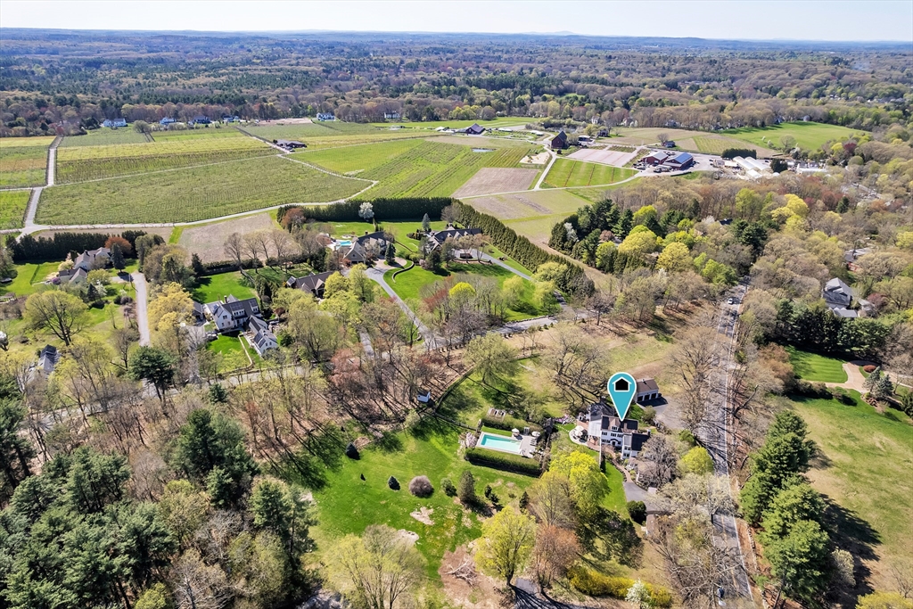 Dover, Massachusetts 02030, United States, 6 Bedrooms Bedrooms, ,6 BathroomsBathrooms,Residential,Active,120121