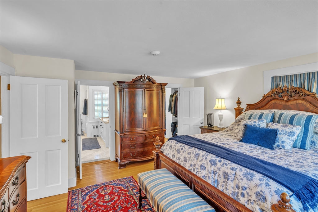 Dover, Massachusetts 02030, United States, 6 Bedrooms Bedrooms, ,6 BathroomsBathrooms,Residential,Active,120121