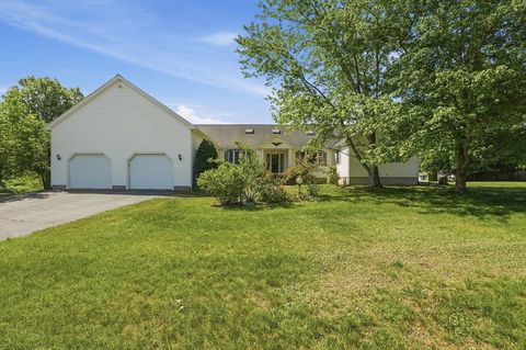 Photo of 1 Daniel Ter, West Bridgewater, MA 02379 (MLS # 73532986)