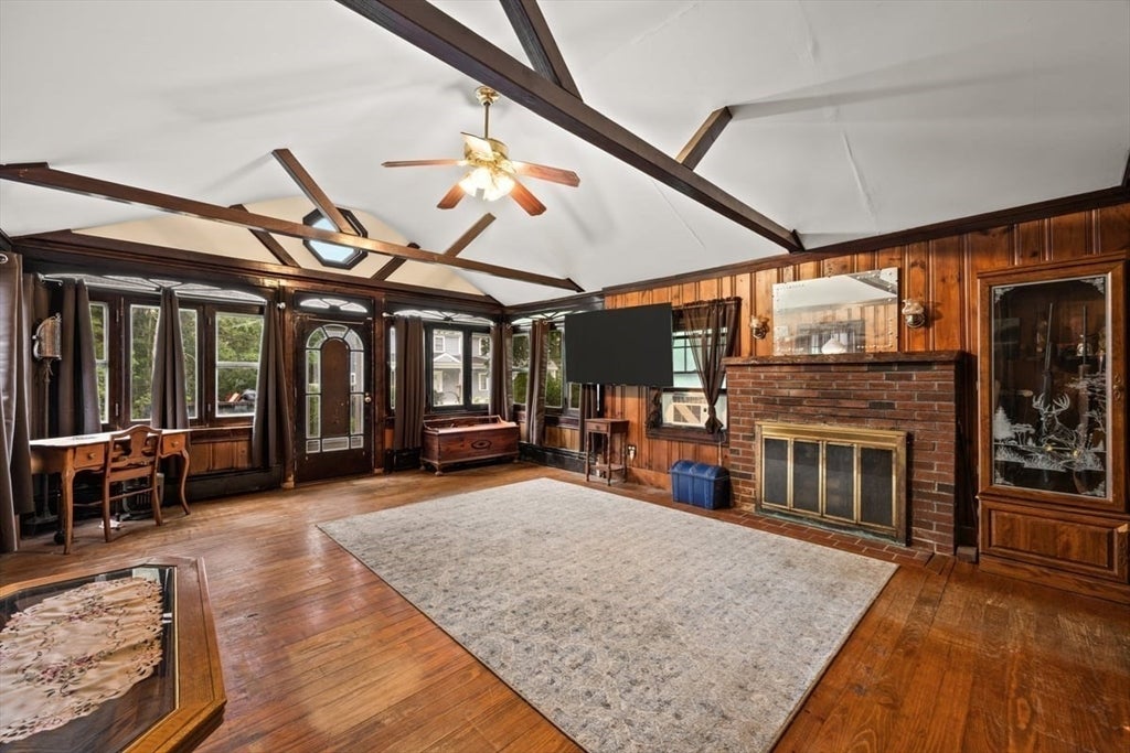 243 Bartlett Road