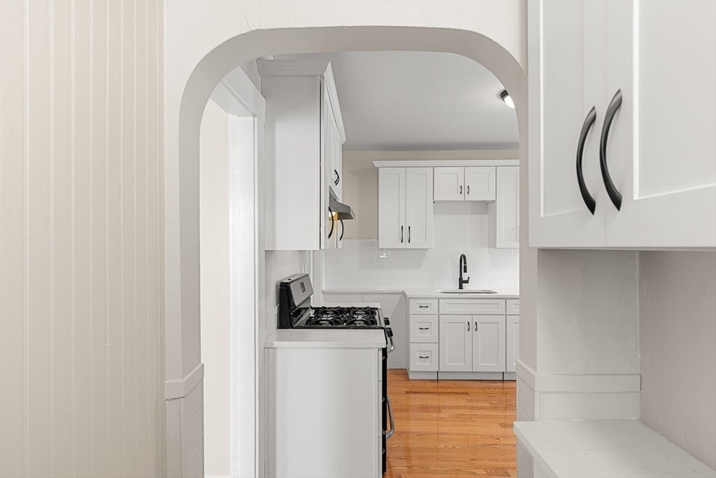 79 Nelson St #1, Boston, MA, 79 Nelson St #1, Boston, MA Photo #2
