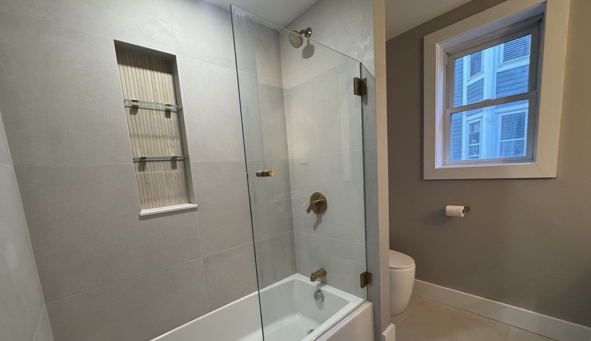 122 West Seventh St #E, Boston, MA Photo #18