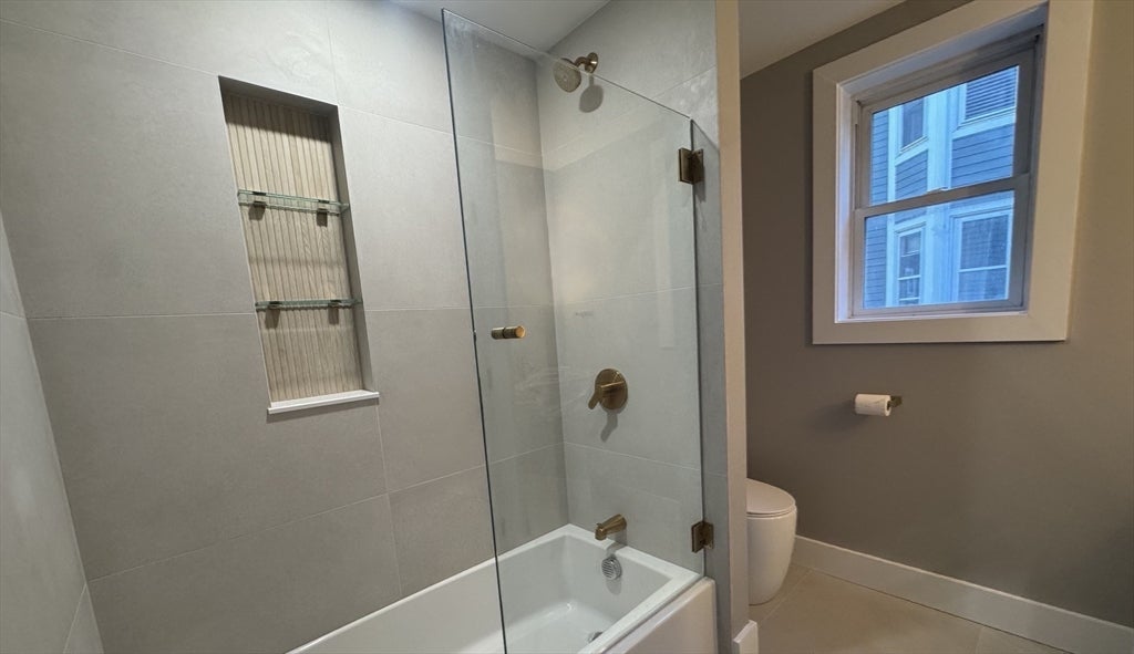 122 West Seventh St #E, Boston, MA Photo #18