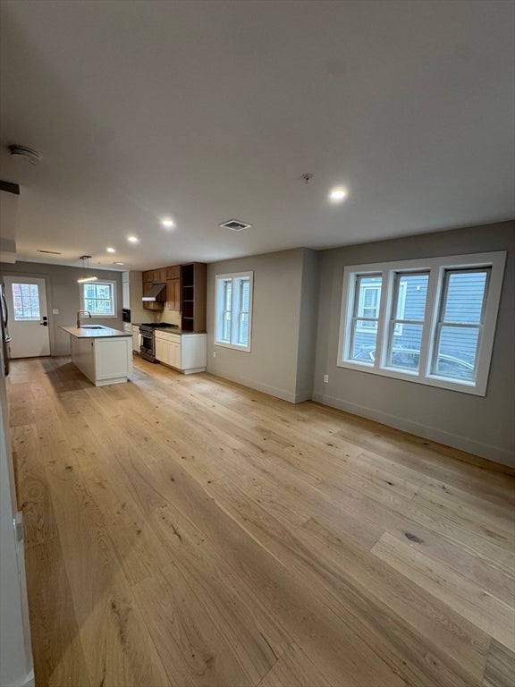 122 West Seventh St #E, Boston, MA, 122 West Seventh St #E, Boston, MA Photo #7