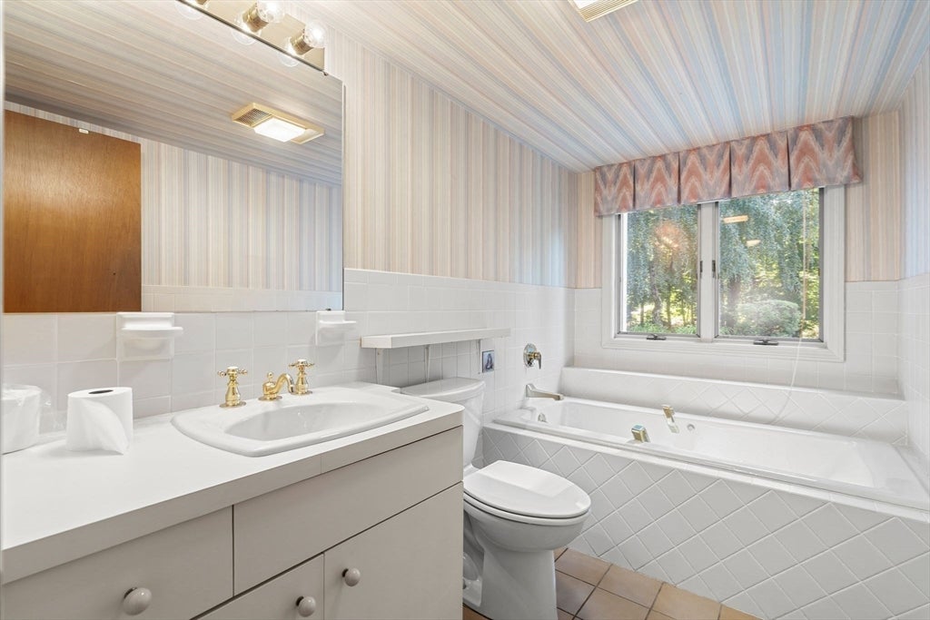 13 Rayfield Rd, Marshfield, MA, 13 Rayfield Rd, Marshfield, MA Photo #25