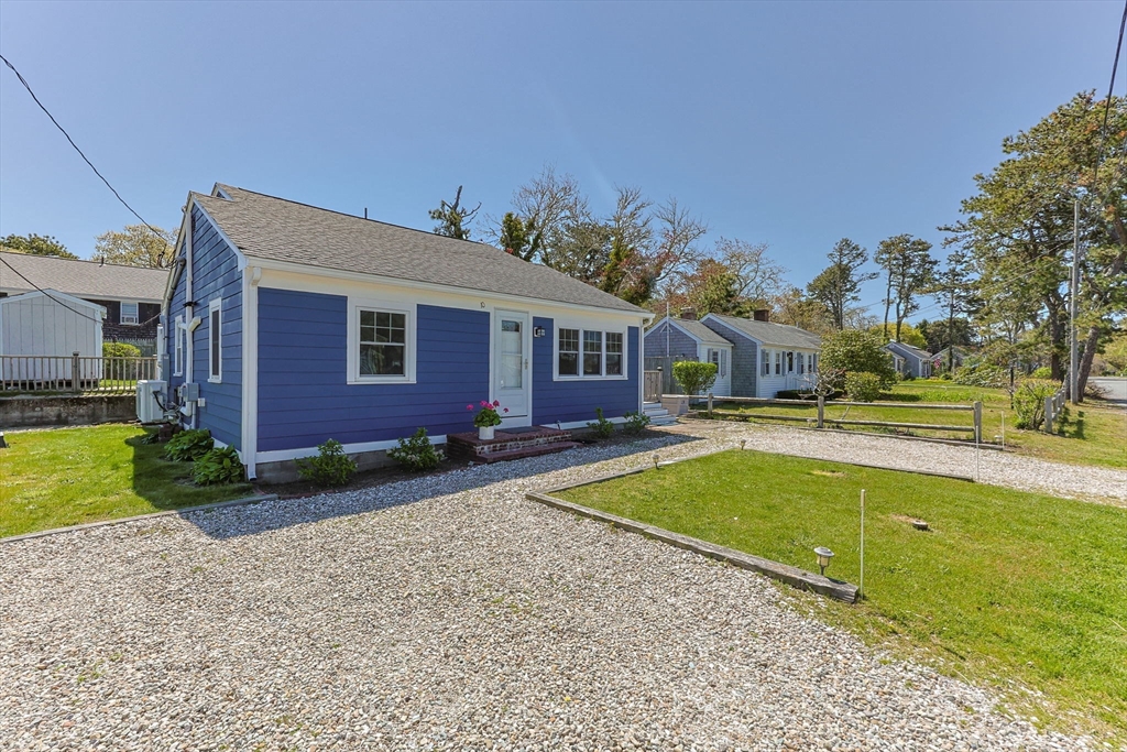 10 Cranberry Ln