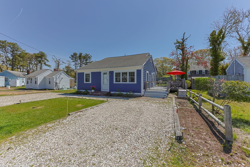 10 Cranberry Ln