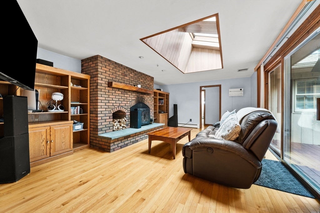 95 Walnut Street, Middleboro, MA Photo #17