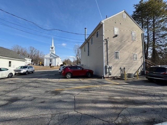 1207 Main Street 1