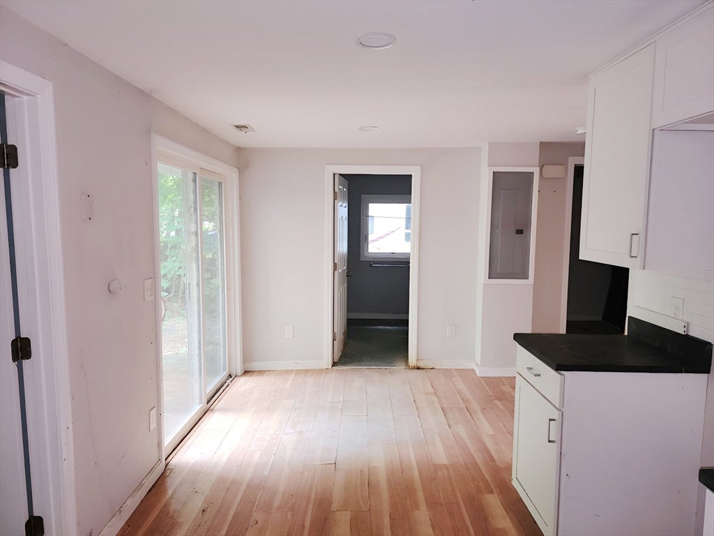 66 Lakeshore Dr, Holliston, MA, 66 Lakeshore Dr, Holliston, MA Photo #10