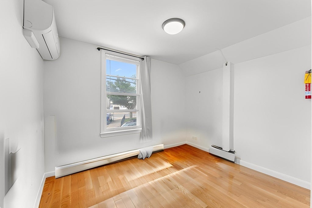 449 Frankfort St, Boston, MA, 449 Frankfort St, Boston, MA Photo #18