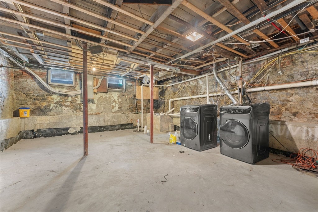 449 Frankfort St, Boston, MA, 449 Frankfort St, Boston, MA Photo #19