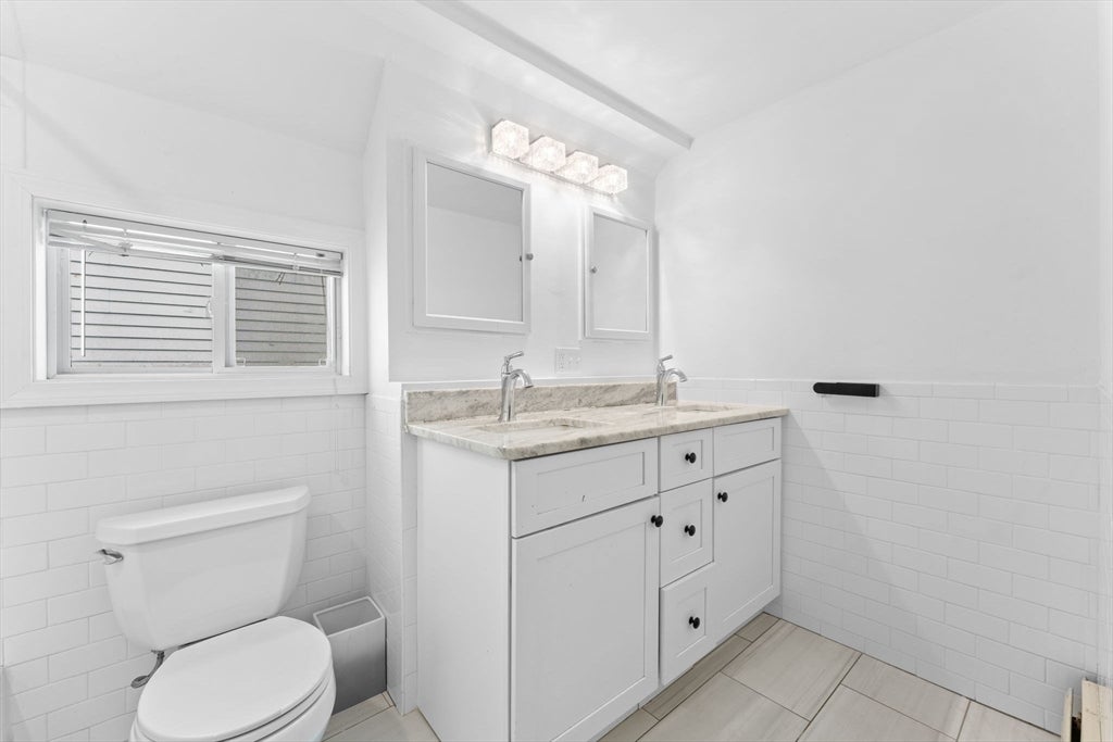 449 Frankfort St, Boston, MA, 449 Frankfort St, Boston, MA Photo #15