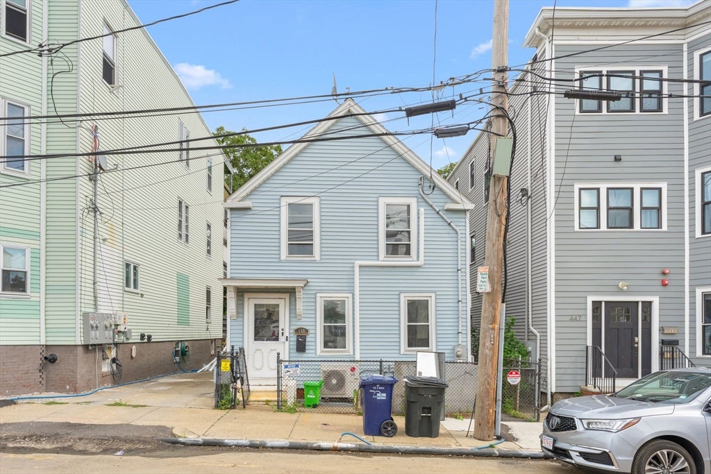 Photo of 449 Frankfort St, Boston, MA