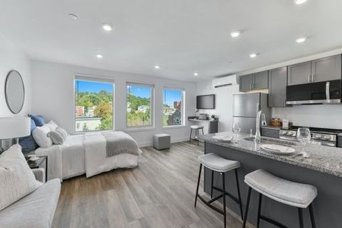 Photo of 585 Essex St #501, Lynn, MA 01901 (MLS # 73477853)