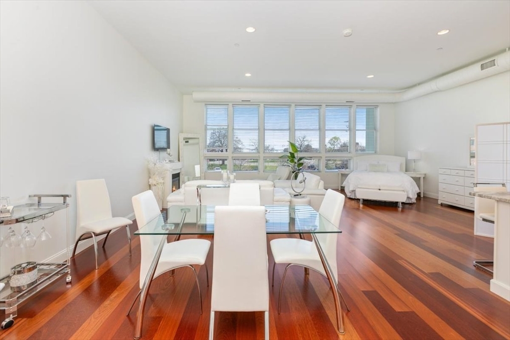 10 Ocean Ave #211, Revere, MA Photo #9