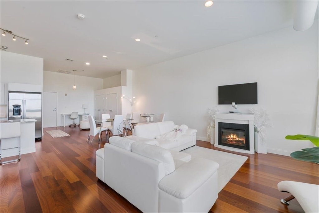 10 Ocean Ave #211, Revere, MA Photo #12