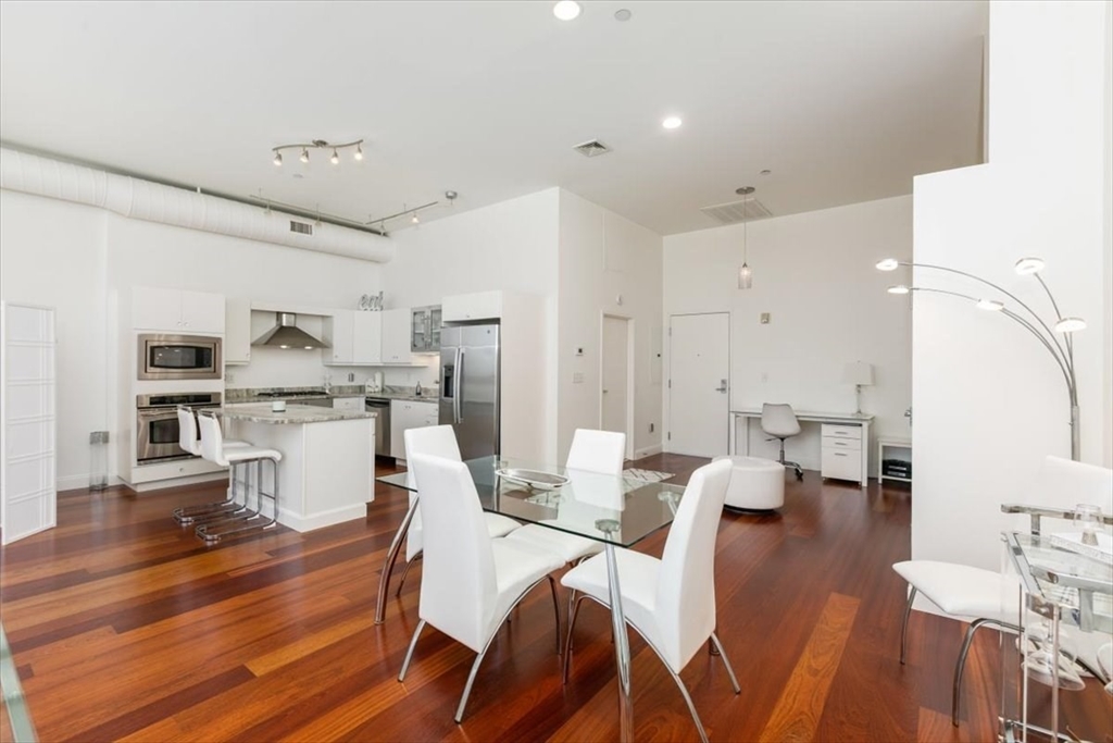 10 Ocean Ave #211, Revere, MA Photo #8
