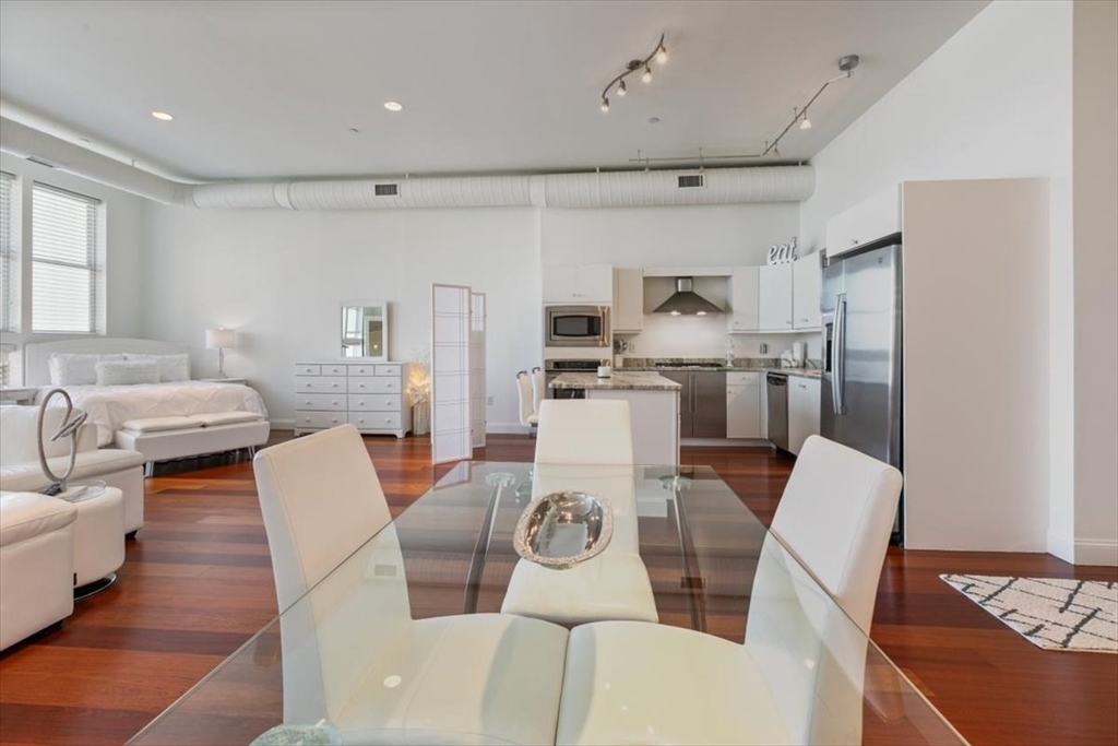 10 Ocean Ave #211, Revere, MA Photo #10