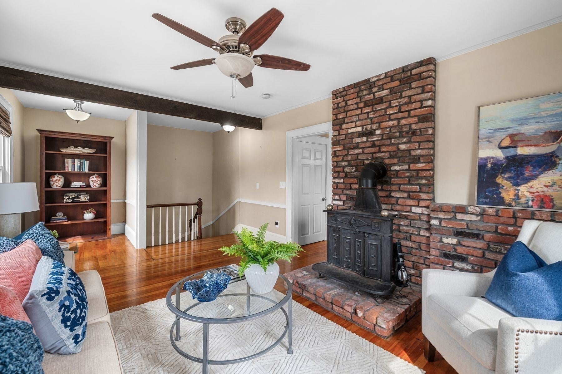 1 Maverick St