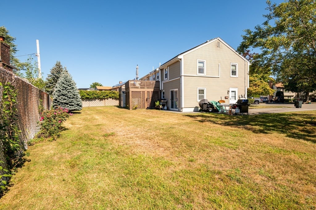 27 Carr Rd, Saugus, MA Photo #32