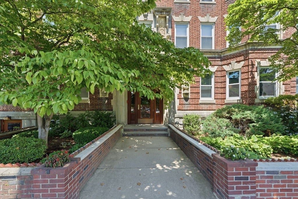 131 Park Drive 44