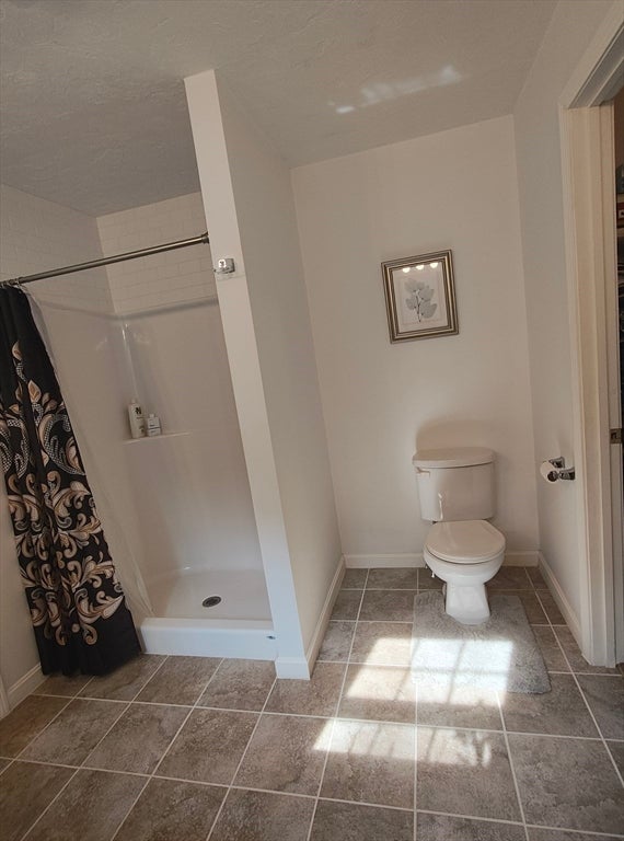 299 River St, Leicester, MA, 299 River St, Leicester, MA Photo #27