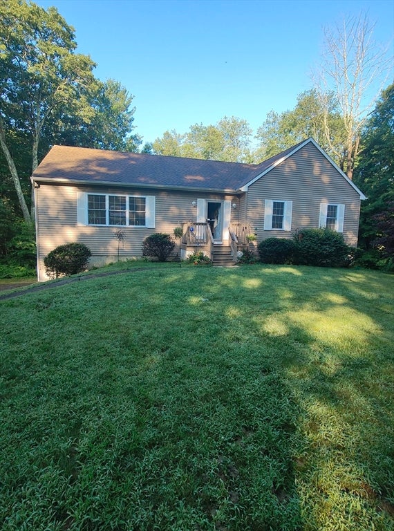 299 River St