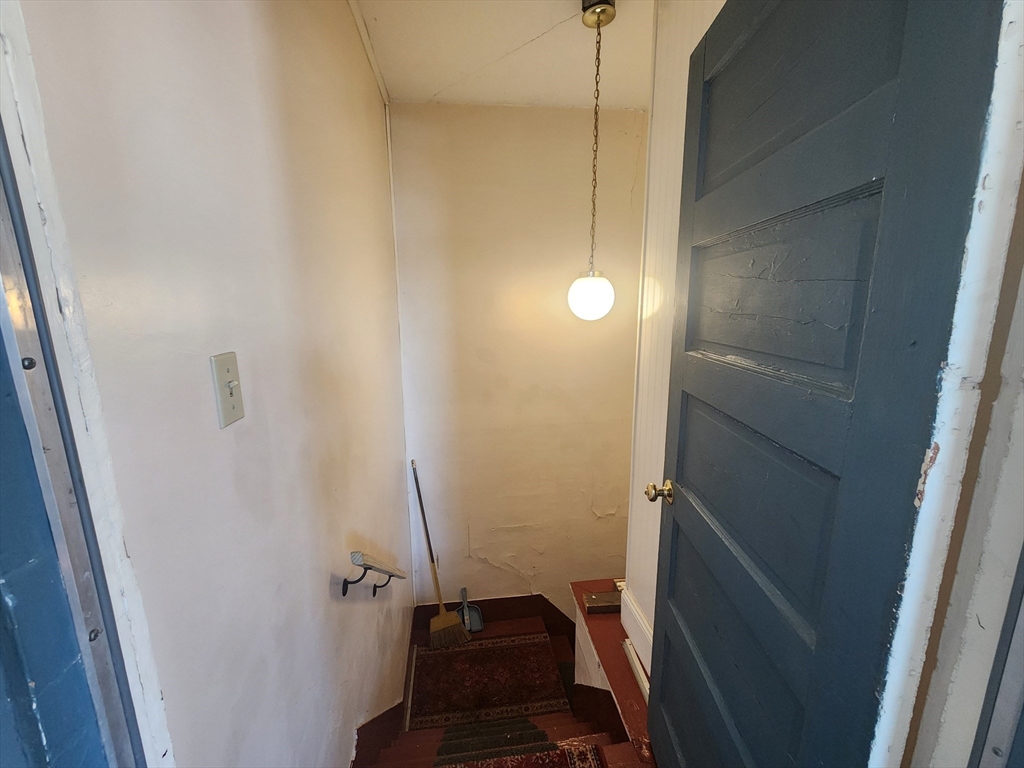 840 Bedford Street 2