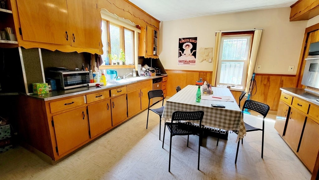 70 Ossipee Rd #2, Somerville, MA Photo #3