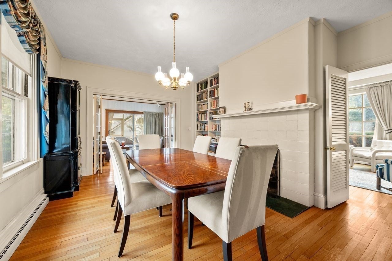 126 Moffat Rd, Newton, MA Photo #8