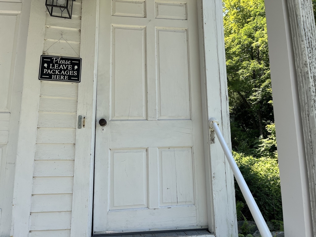 52 Elmwood St 2