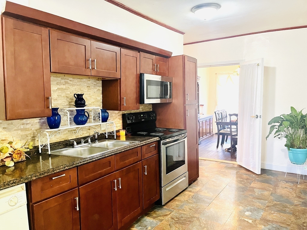 173 Brookway Rd