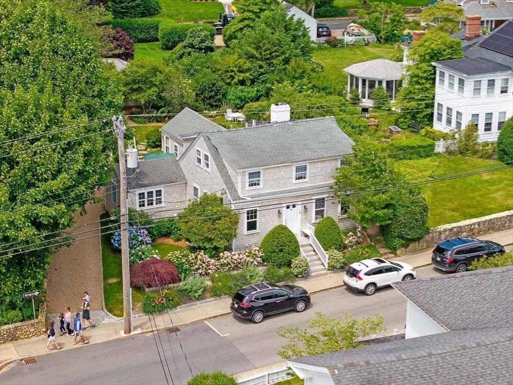 124 Main St, Tisbury, MA, 124 Main St, Tisbury, MA Photo #2