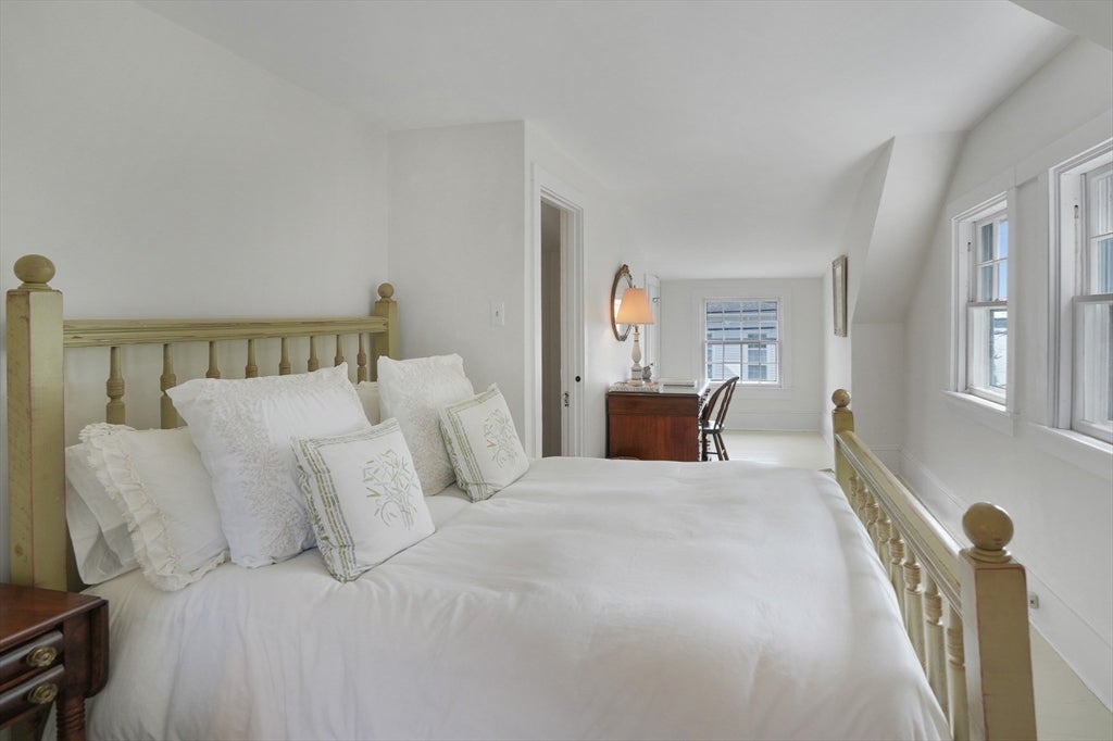 124 Main St, Tisbury, MA, 124 Main St, Tisbury, MA Photo #32
