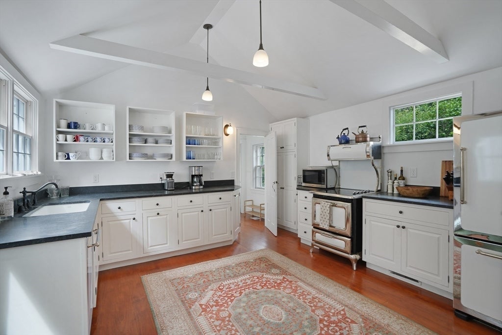 124 Main St, Tisbury, MA, 124 Main St, Tisbury, MA Photo #22