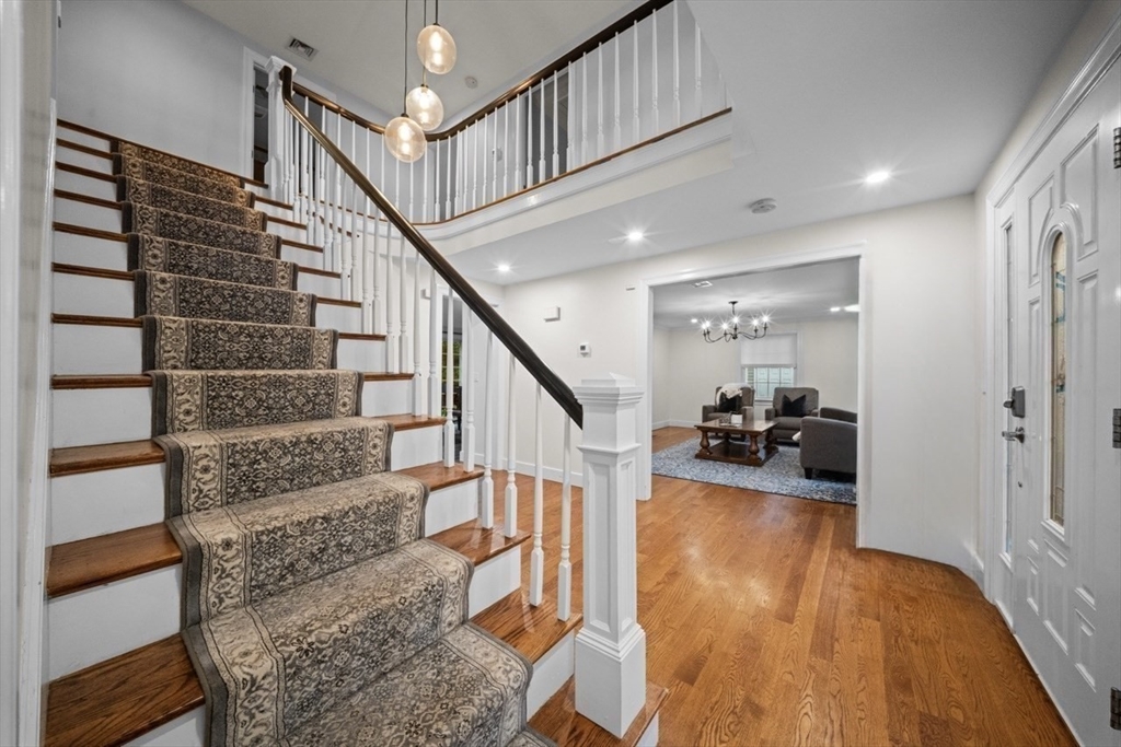 10 Juniper Hill Road