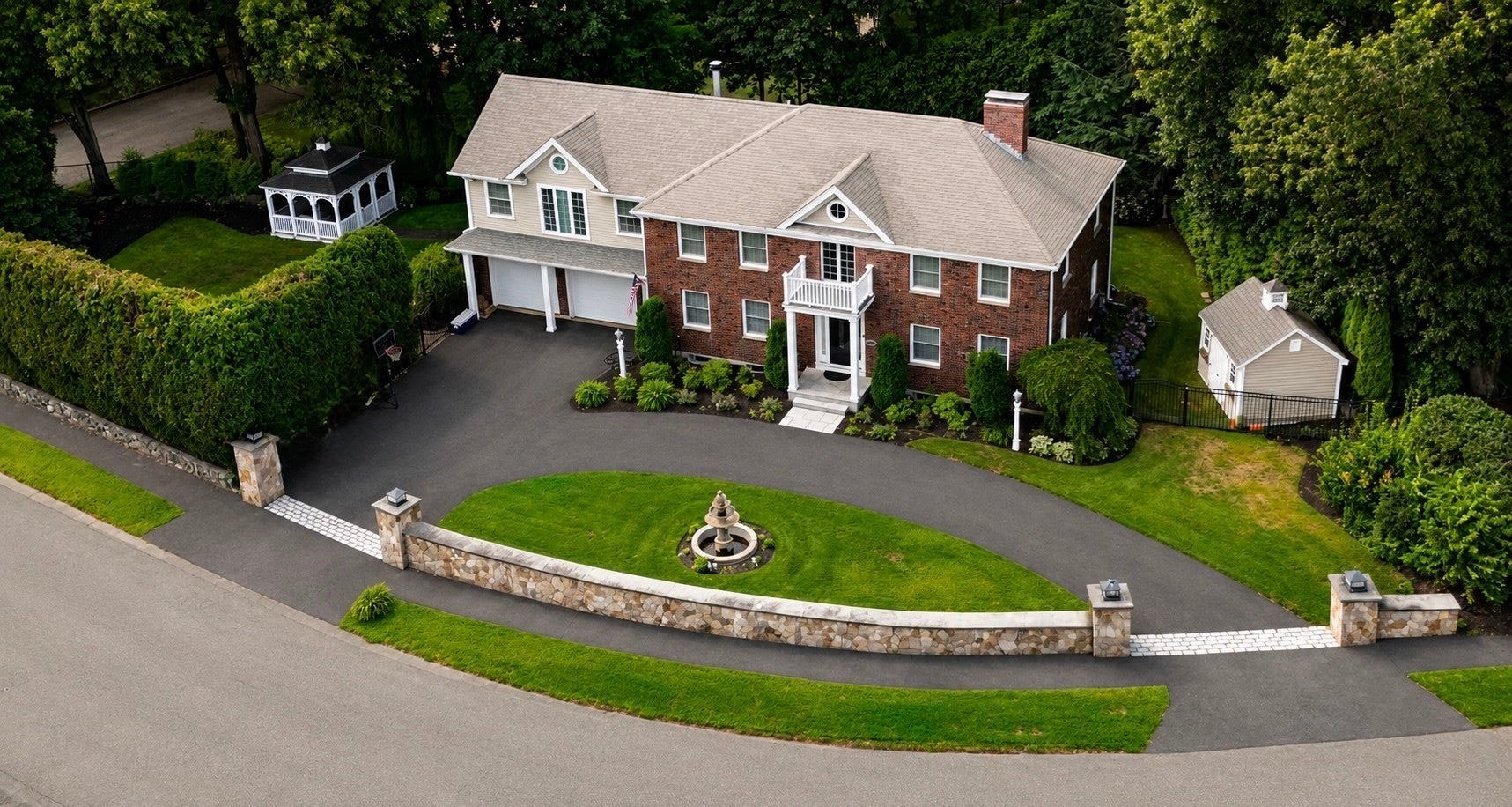 10 Juniper Hill Road