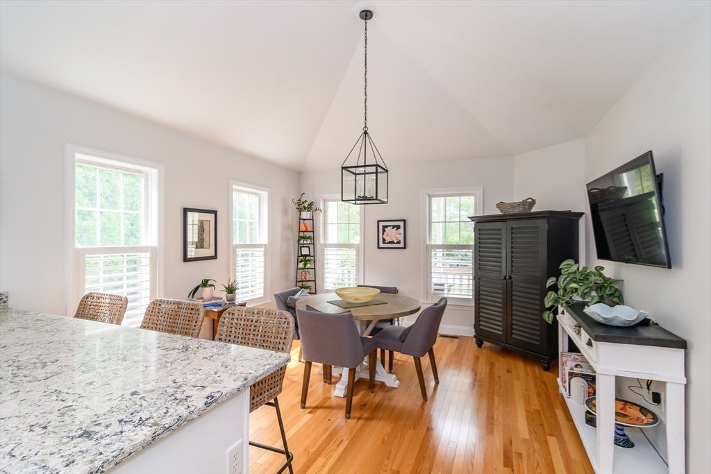 14 Sea Knoll Ct #14, Bourne, MA Photo #8