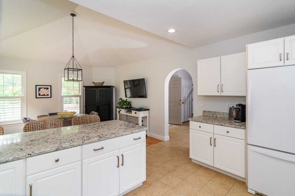 14 Sea Knoll Ct #14, Bourne, MA Photo #9