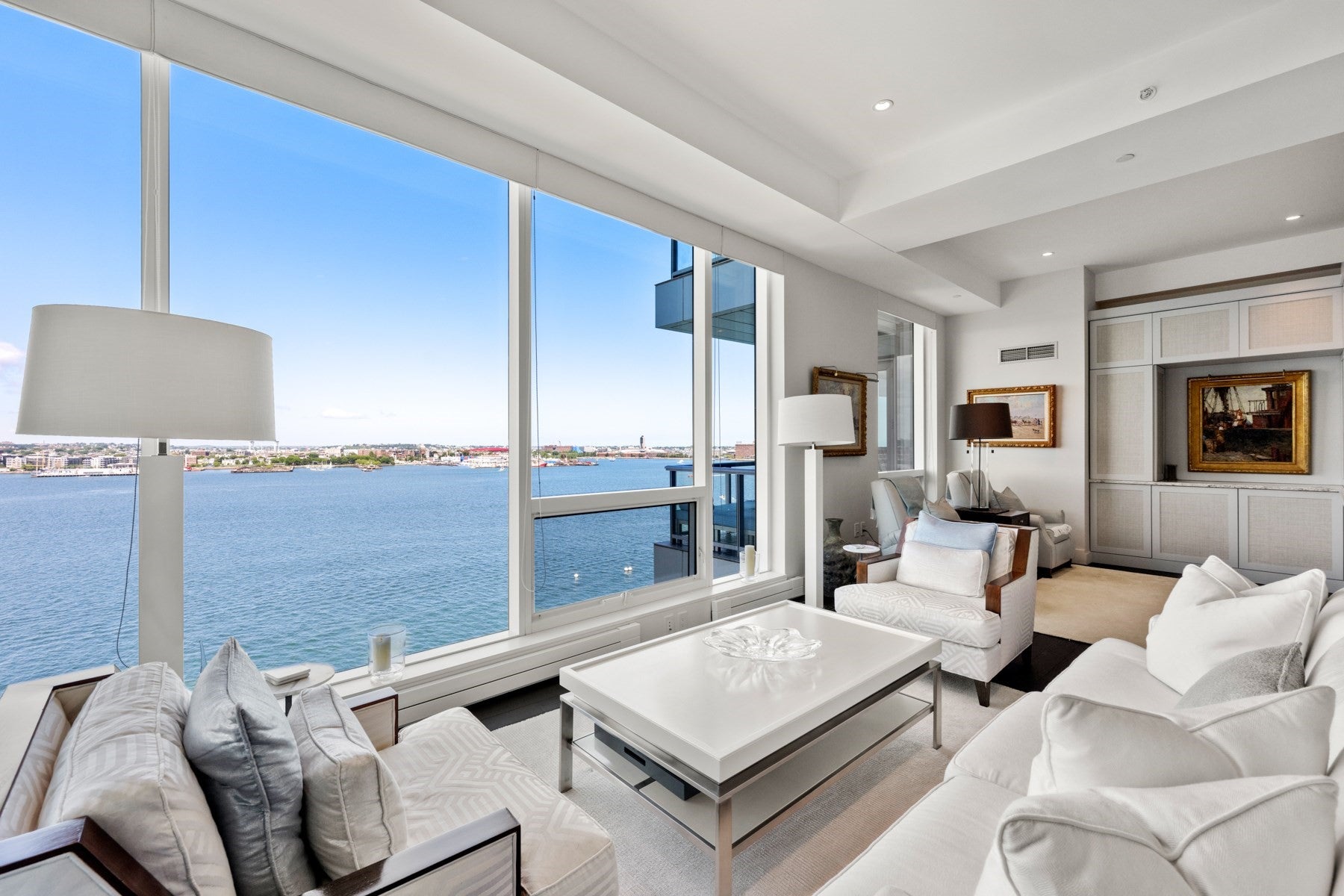 22 Liberty Dr 11C
