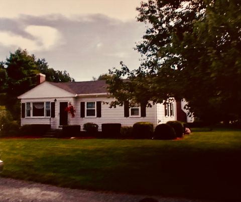 Photo of 29 Forest Street, Franklin, MA 02038 (MLS # 73497388)