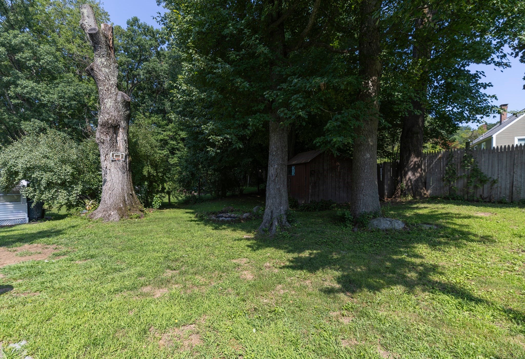 118 Ararat St, Worcester, MA, 118 Ararat St, Worcester, MA Photo #20