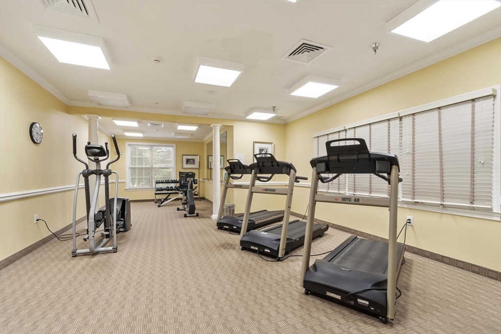 1313 Emerald Ct #1313, Tewksbury, MA Photo #25