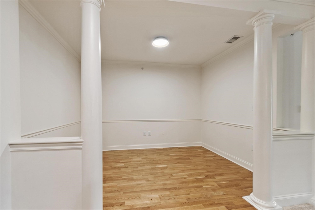 1313 Emerald Ct #1313, Tewksbury, MA Photo #9