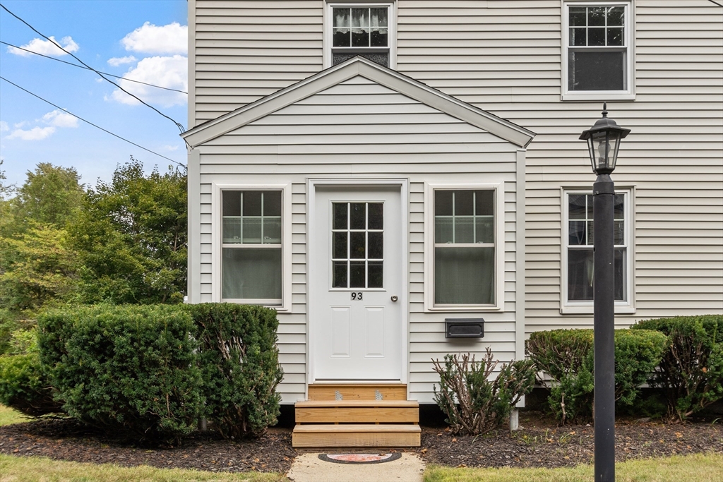 93 Overland St